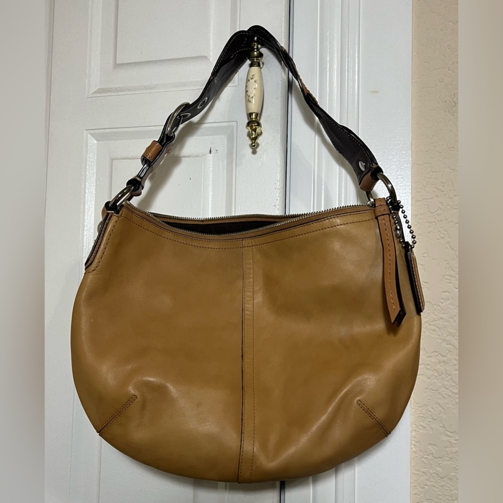 Coach Soho bag Tan Leather Shoulder Bag #F13107
